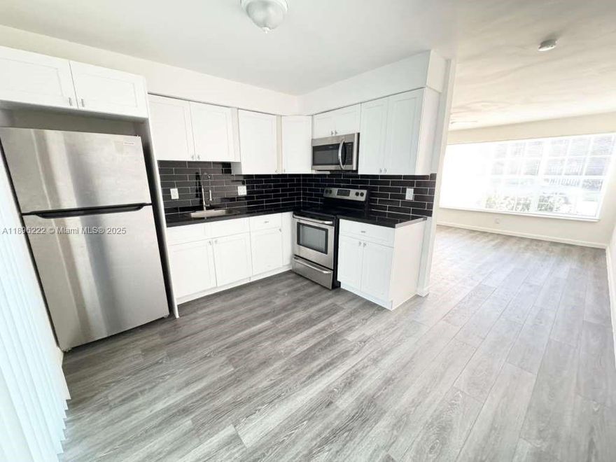 Brand new 2 Bed 1 bath multifamily with no association, 2 parking spots and guest parking. Huge private backyard. A quiet area in Boynton Beach near grocery stores, restaurants, the beach, and access to highways.