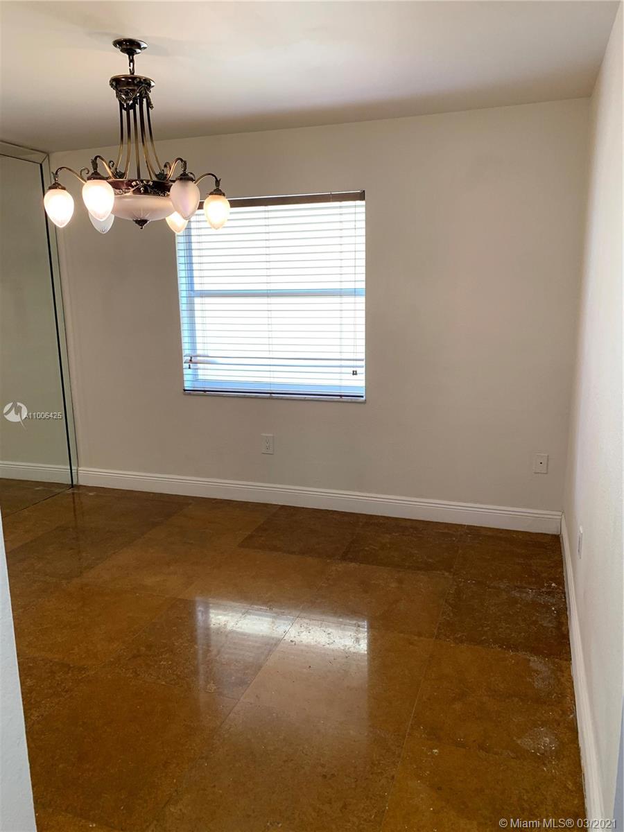 DORAL LANDINGS EAST - Residential Lease