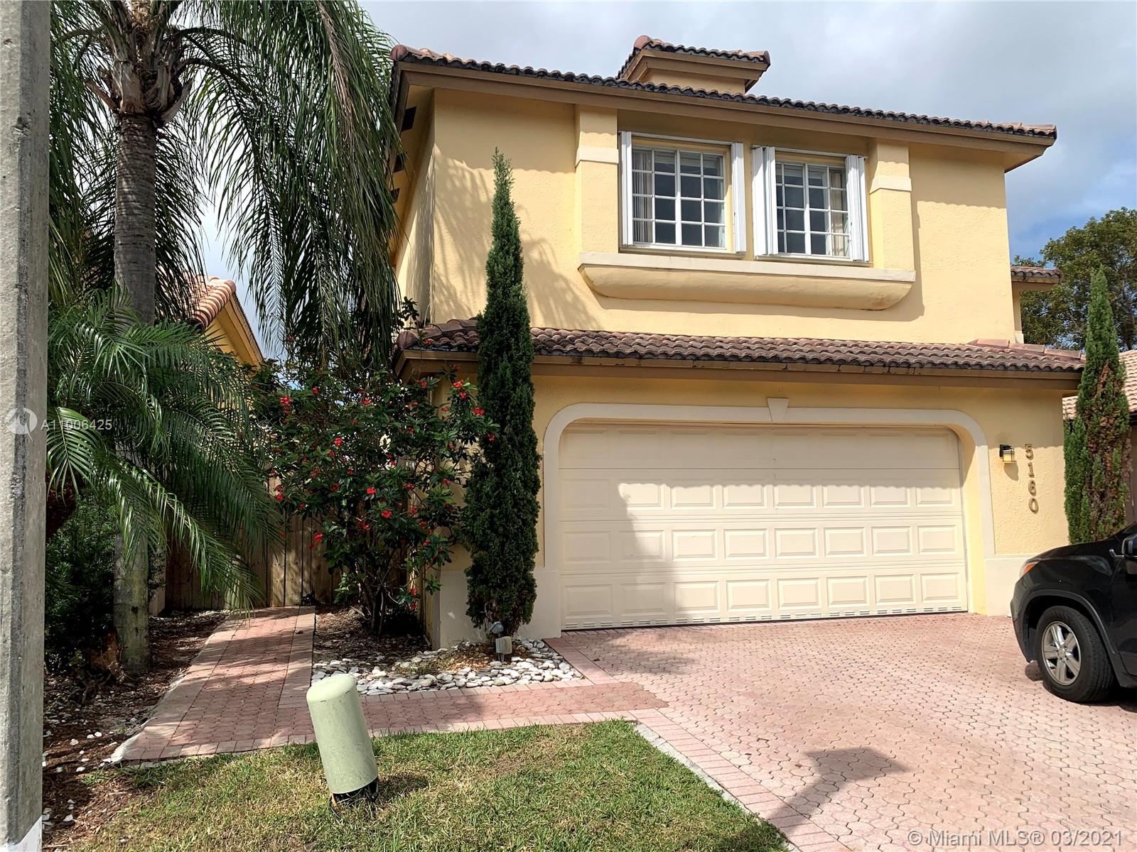 DORAL LANDINGS EAST - Residential Lease