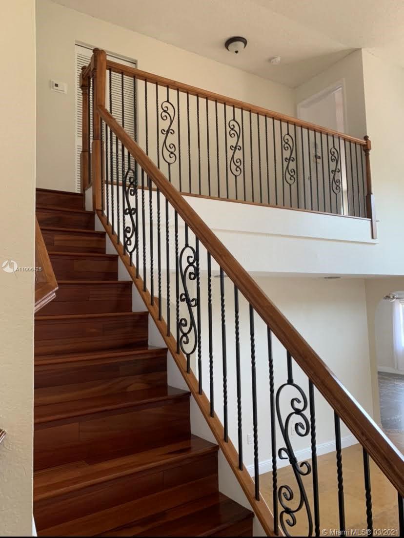 DORAL LANDINGS EAST - Residential Lease