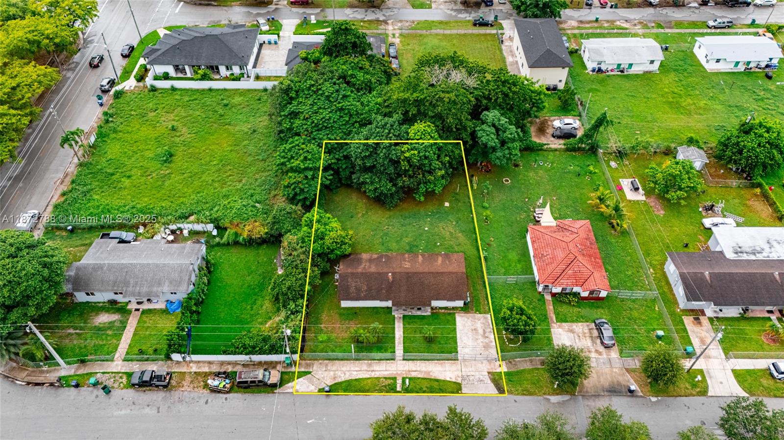 Oversized lot, so much potential to expand!! Remodeled 4 bedrooms 2 bathroom home. Open floor plan with updated tile, wood floors in bedrooms, updated bathrooms. Oversized lot and huge backyard with ample space for pool, boat, RV. Home is completely fenced. Do not disturb tenants, property is tenant occupied.