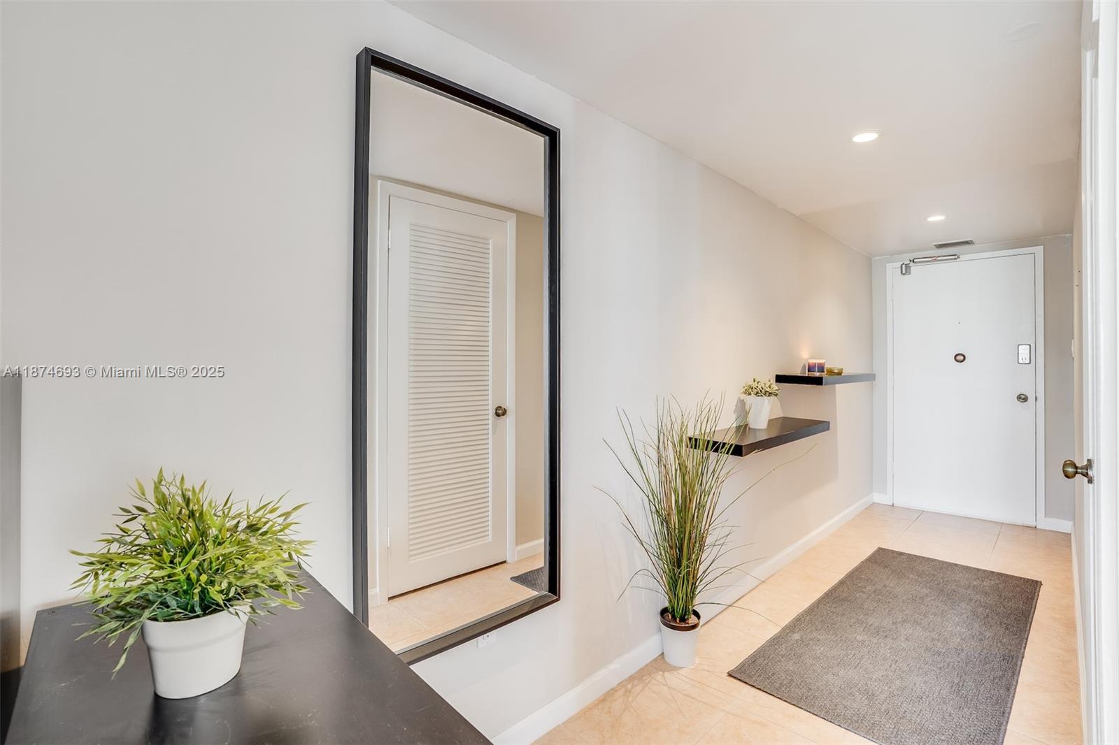 DEL PRADO MARINA - Residential