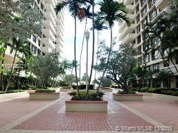 Balmoral Condo - Residential Lease