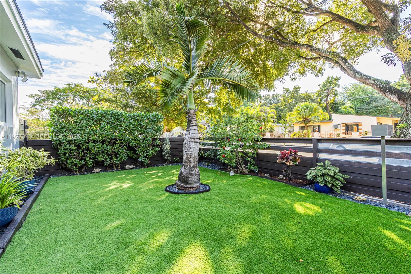 ALLENDALE SUB DB 943-562 - Residential