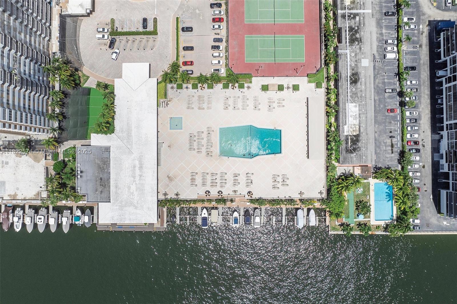 HEMISPHERES CONDO - Residential