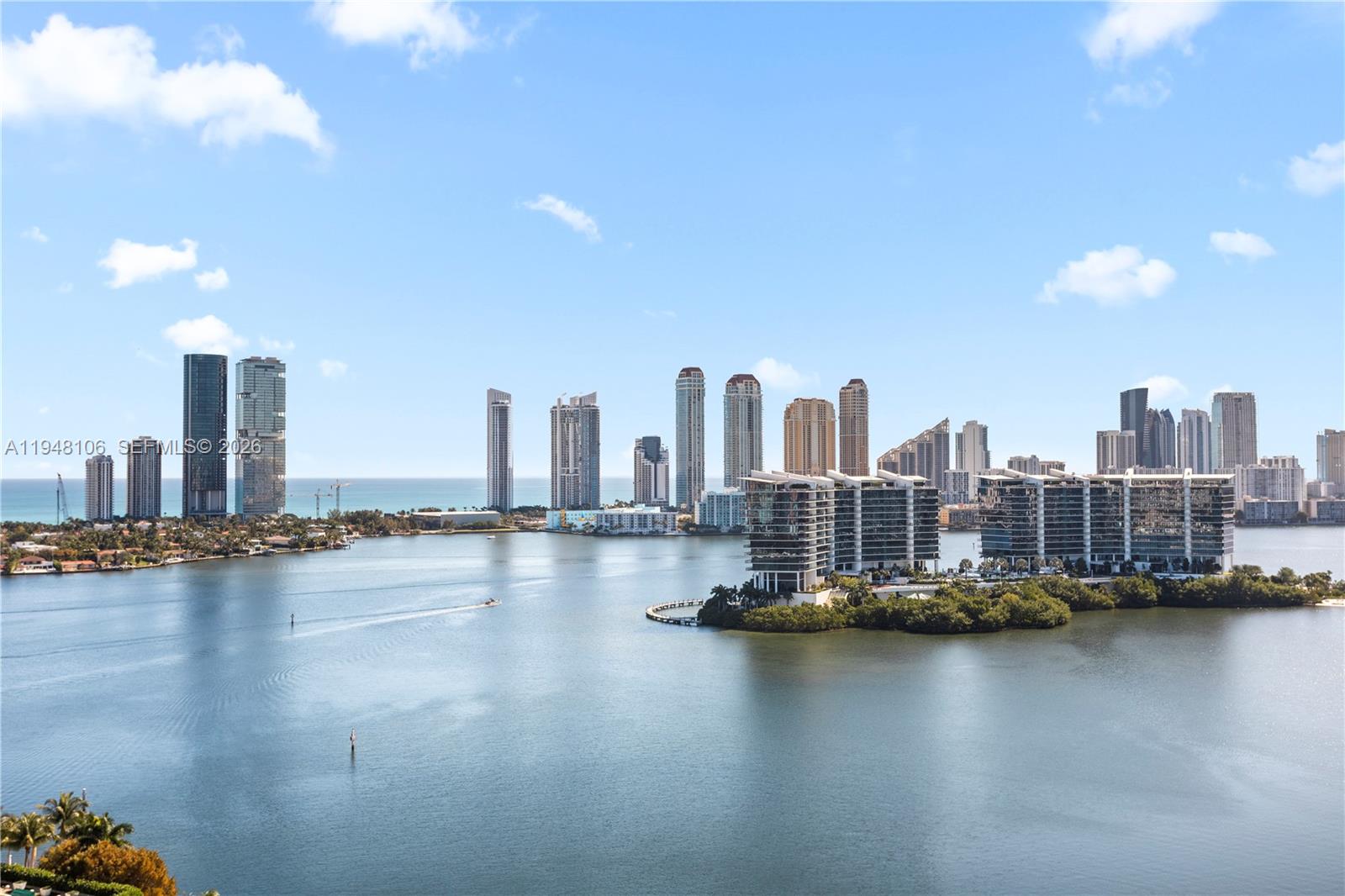 AVENTURA MARINA CONDO NUM - Residential