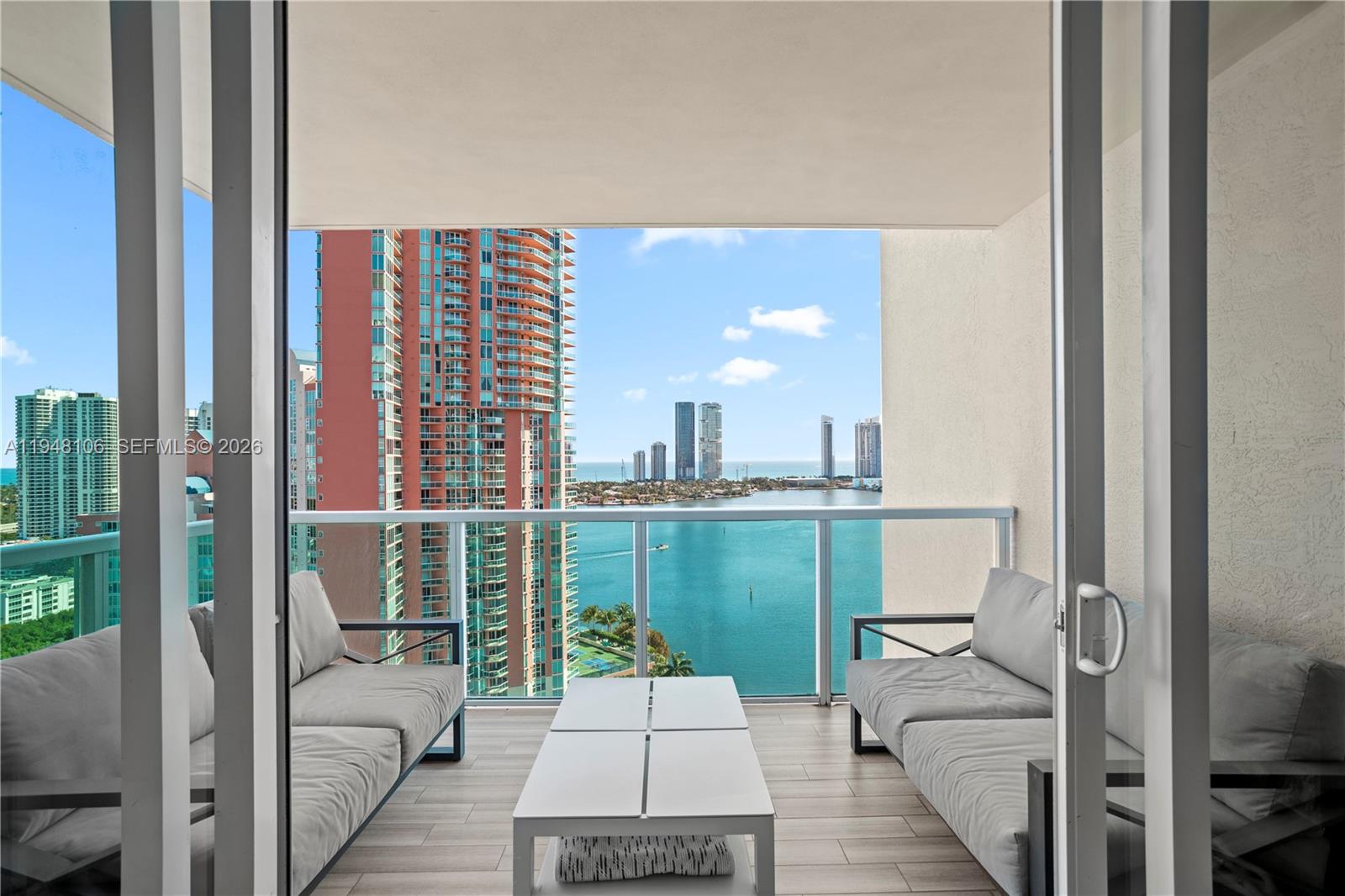 AVENTURA MARINA CONDO NUM - Residential