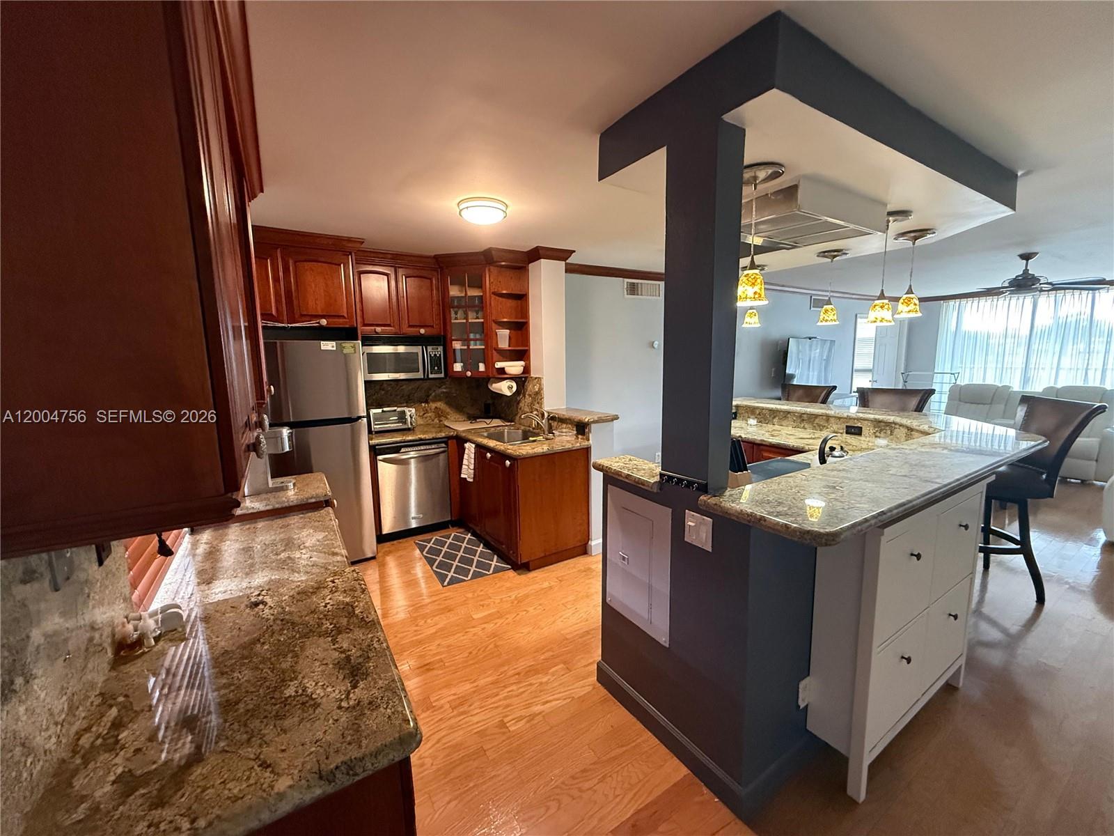 NO 19 PALM-AIRE COUNTRY C - Residential