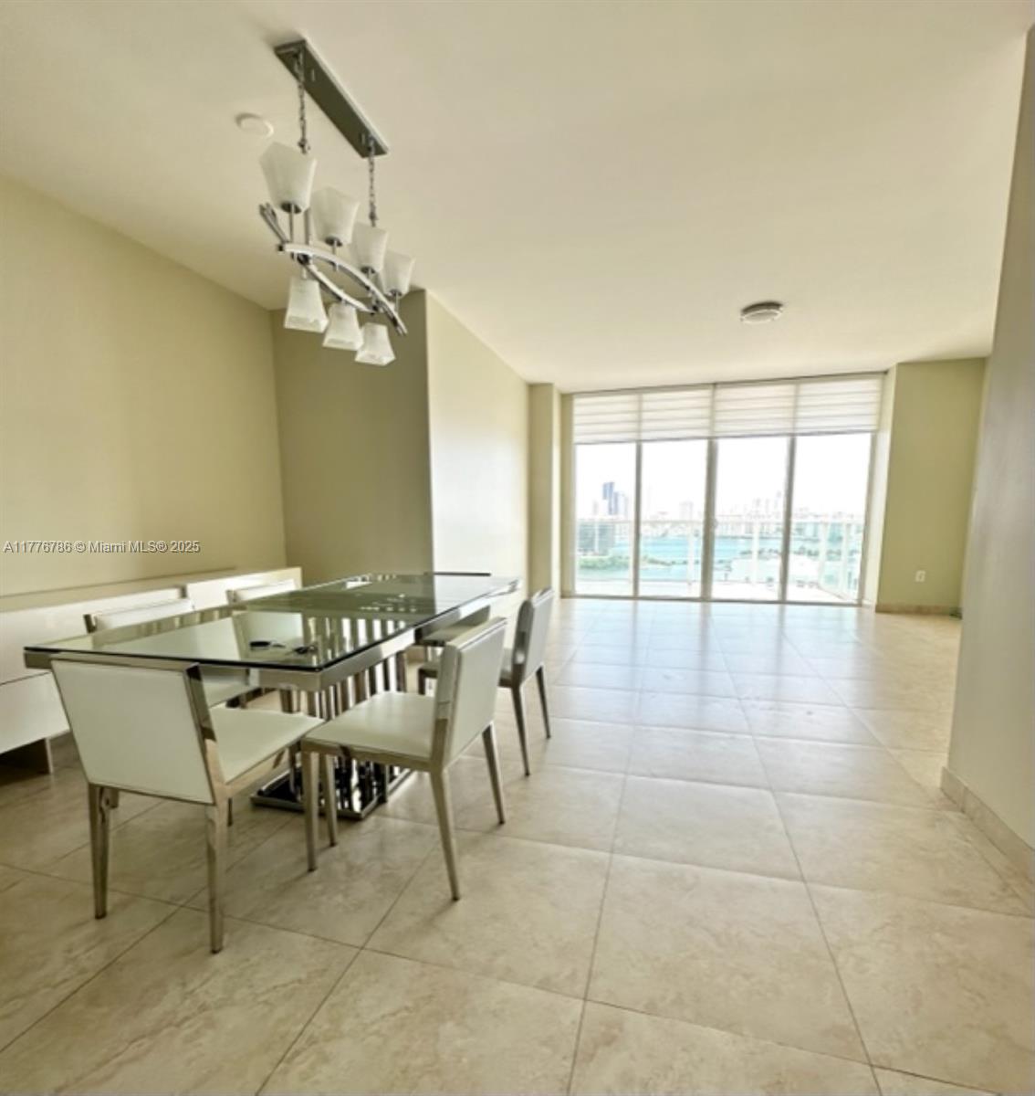 Rental Property at 3330 Ne 190th St 2019, Aventura, Miami-Dade County, Florida - Bedrooms: 3 
Bathrooms: 3  - $4,950 MO.