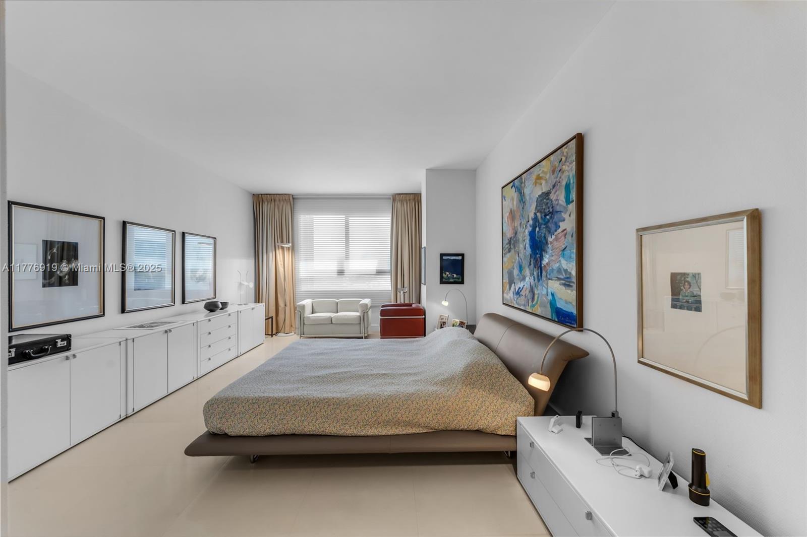 THE EMERALDBAY @ KEY COLO - Residential