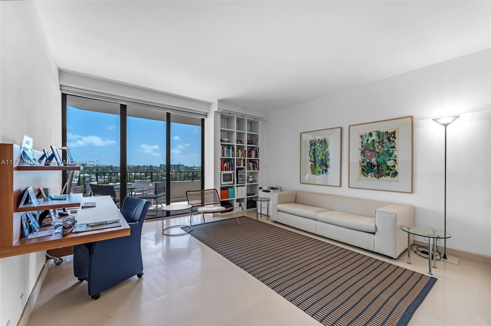 THE EMERALDBAY @ KEY COLO - Residential