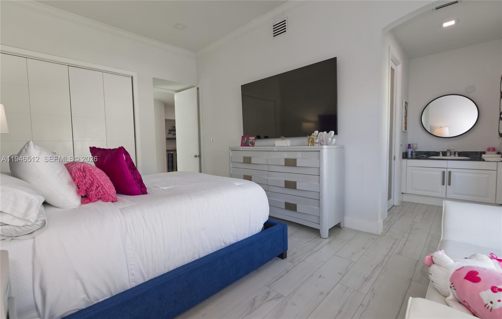 EASTERN SHORES 1ST ADDN - Residential