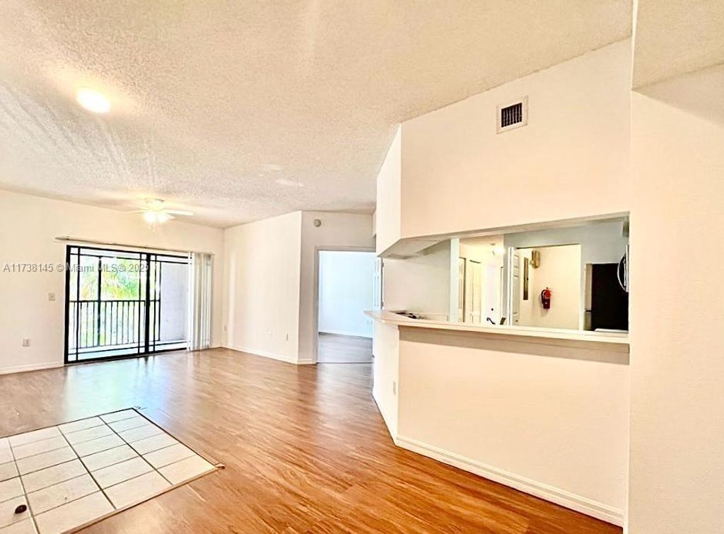 Photo of 2724 Anzio Ct #301, Palm Beach Gardens, FL 33410 (MLS # A11738145)