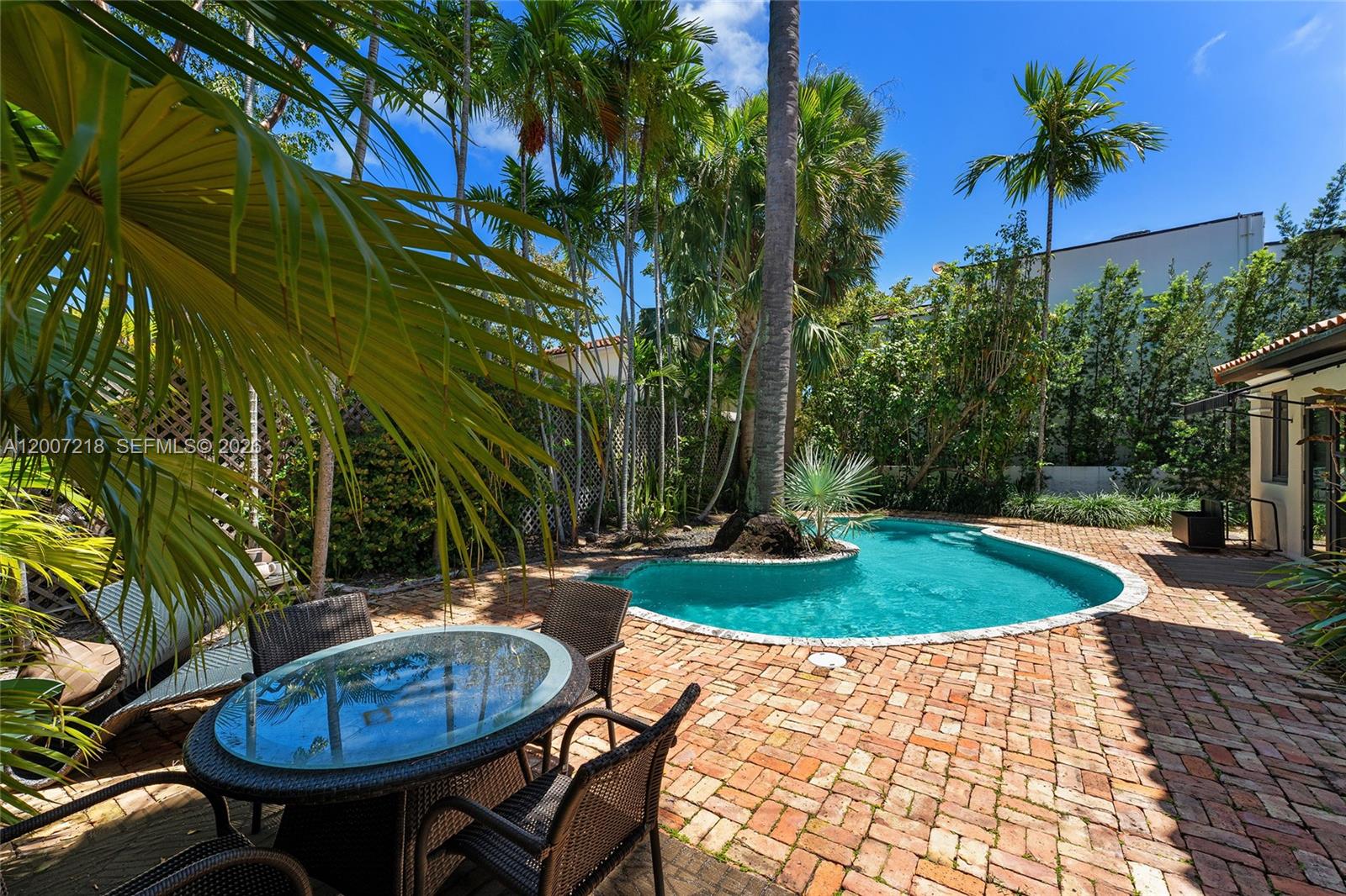 BEACH VIEW ADDN - Residential