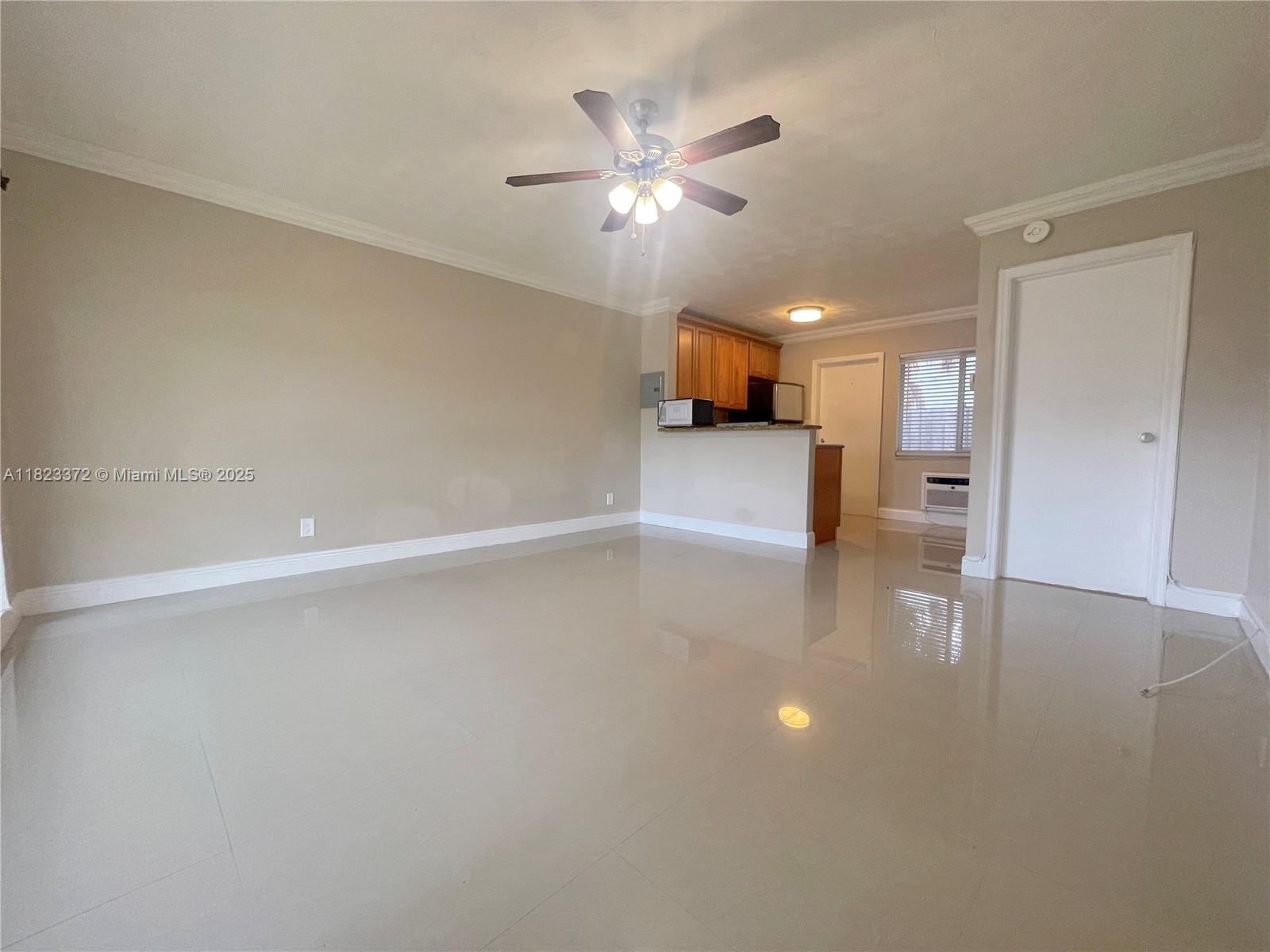 2809 Middle River Dr 4, Fort Lauderdale, Broward County, Florida - 1 Bathrooms - 