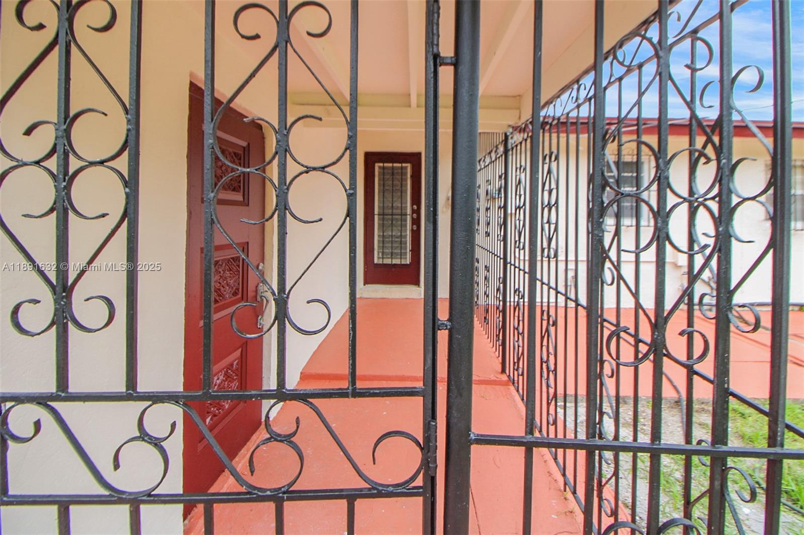 ANDERSON HEIGHTS - Residential