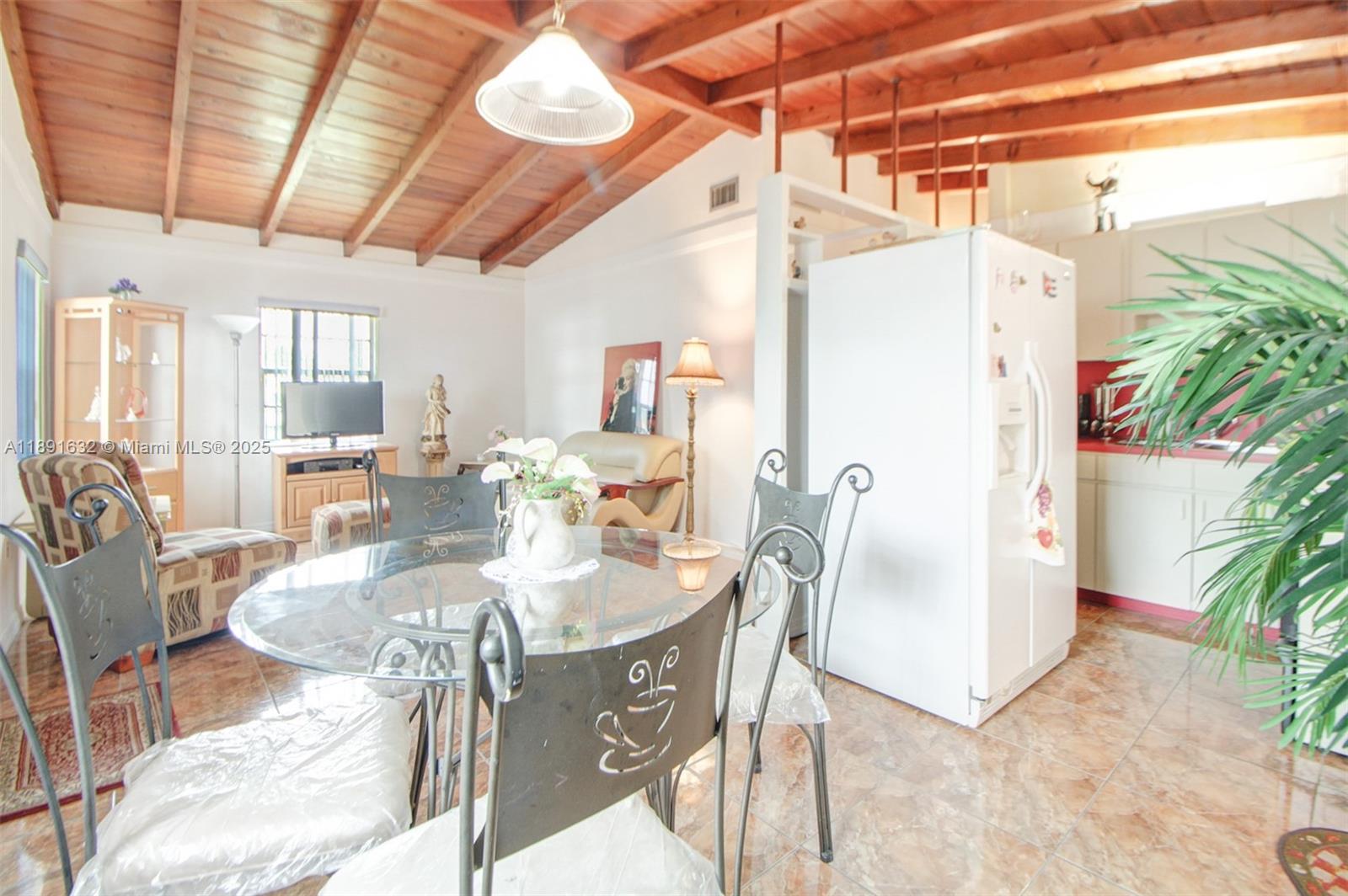 ANDERSON HEIGHTS - Residential