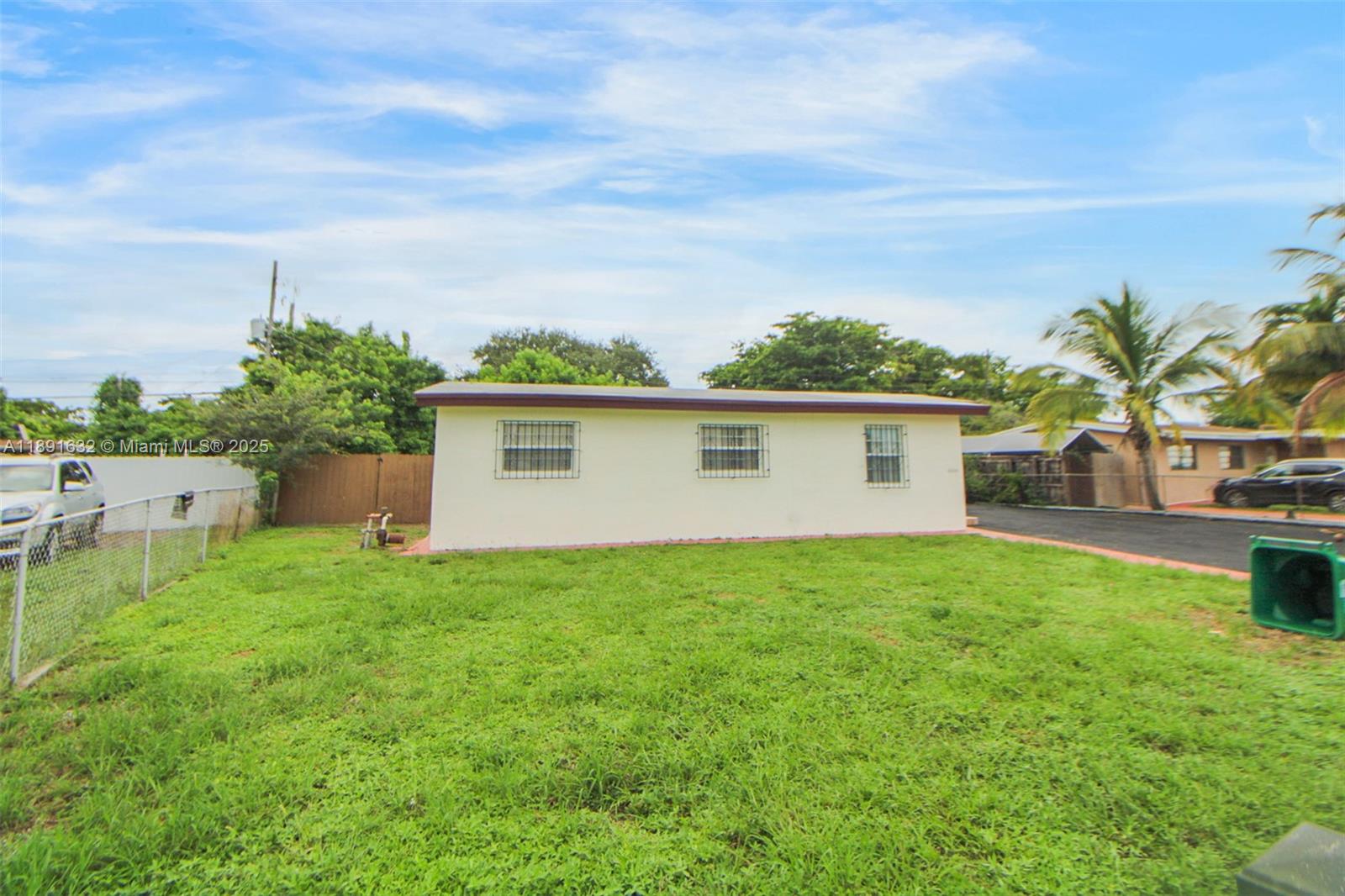 ANDERSON HEIGHTS - Residential