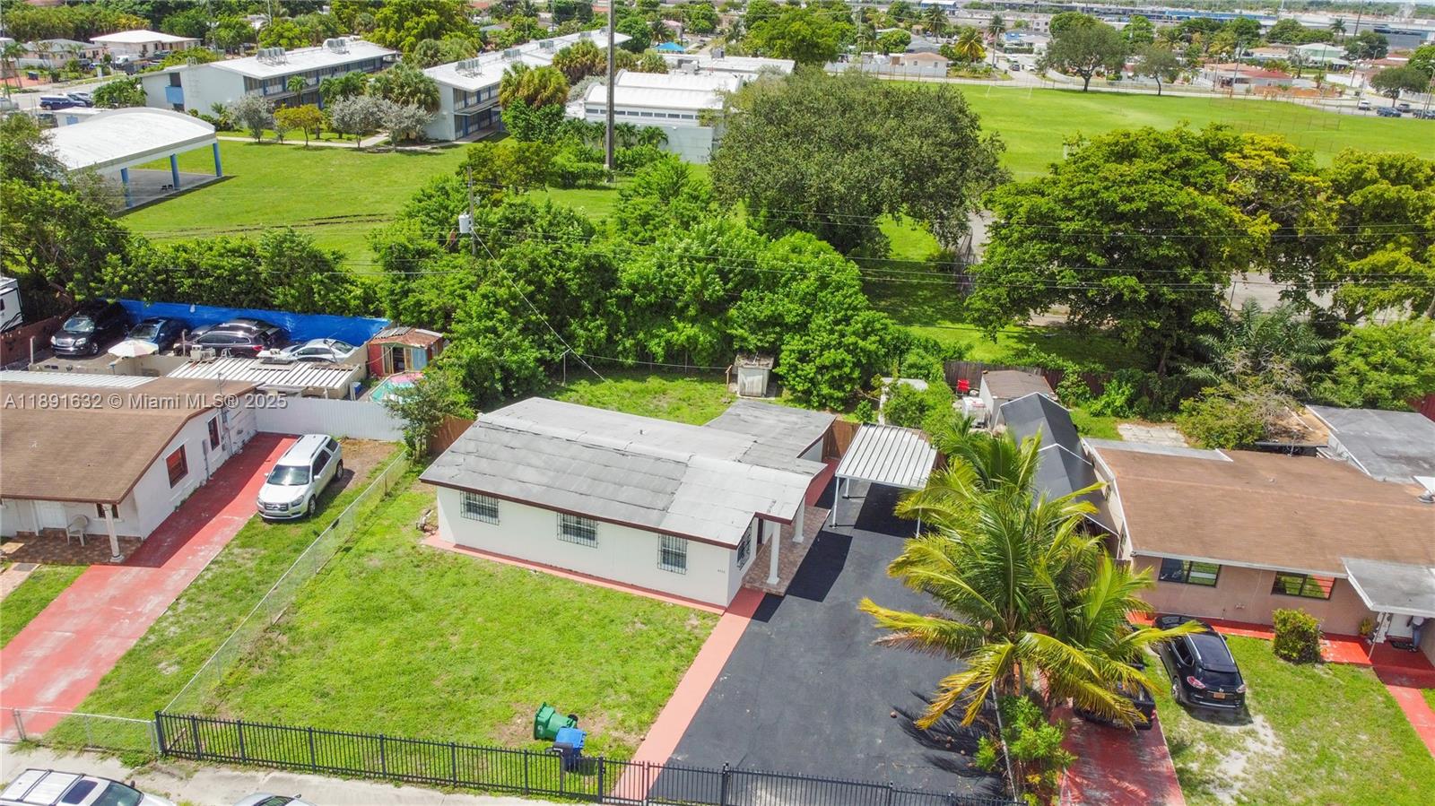 ANDERSON HEIGHTS - Residential