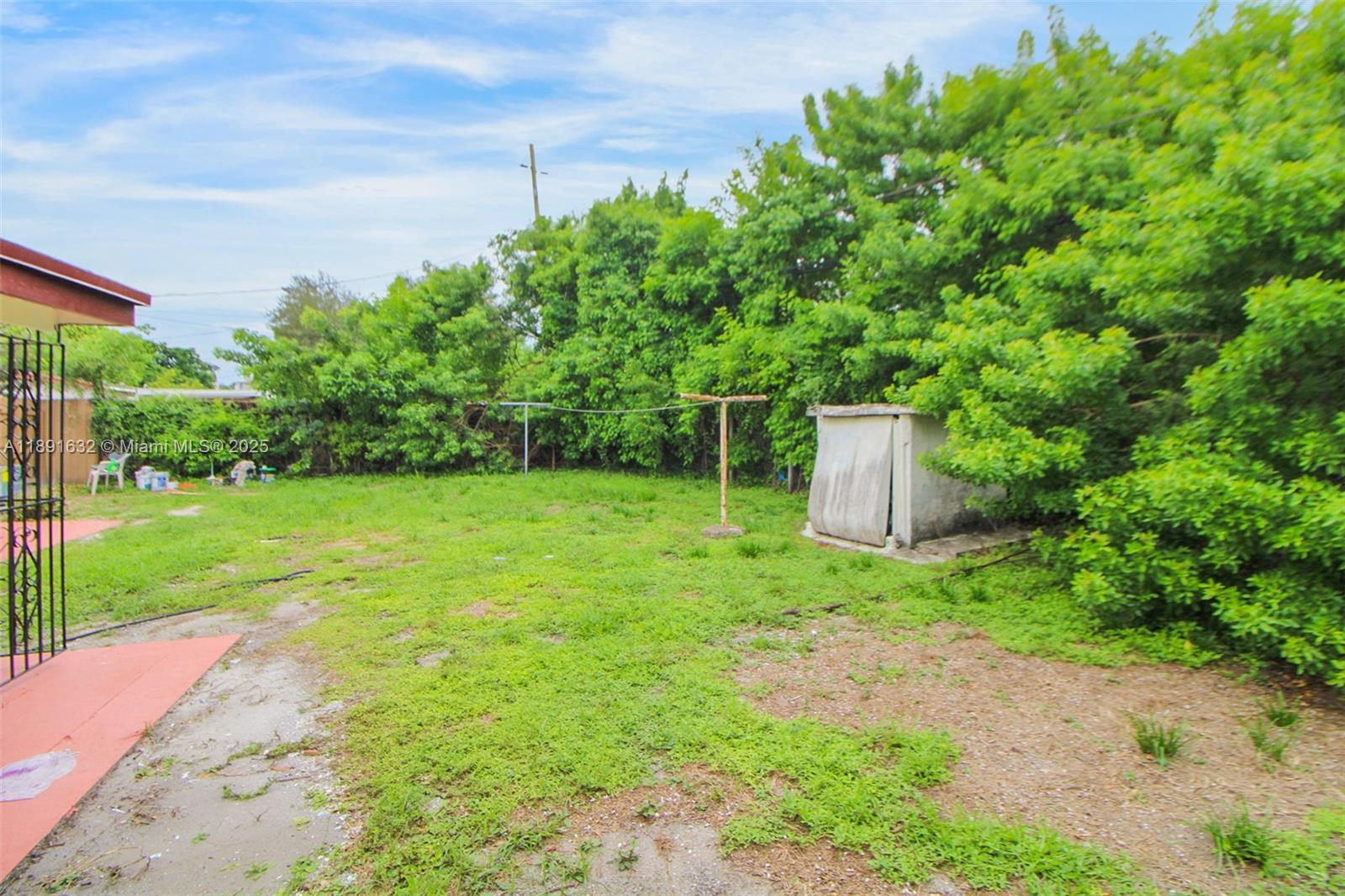 ANDERSON HEIGHTS - Residential