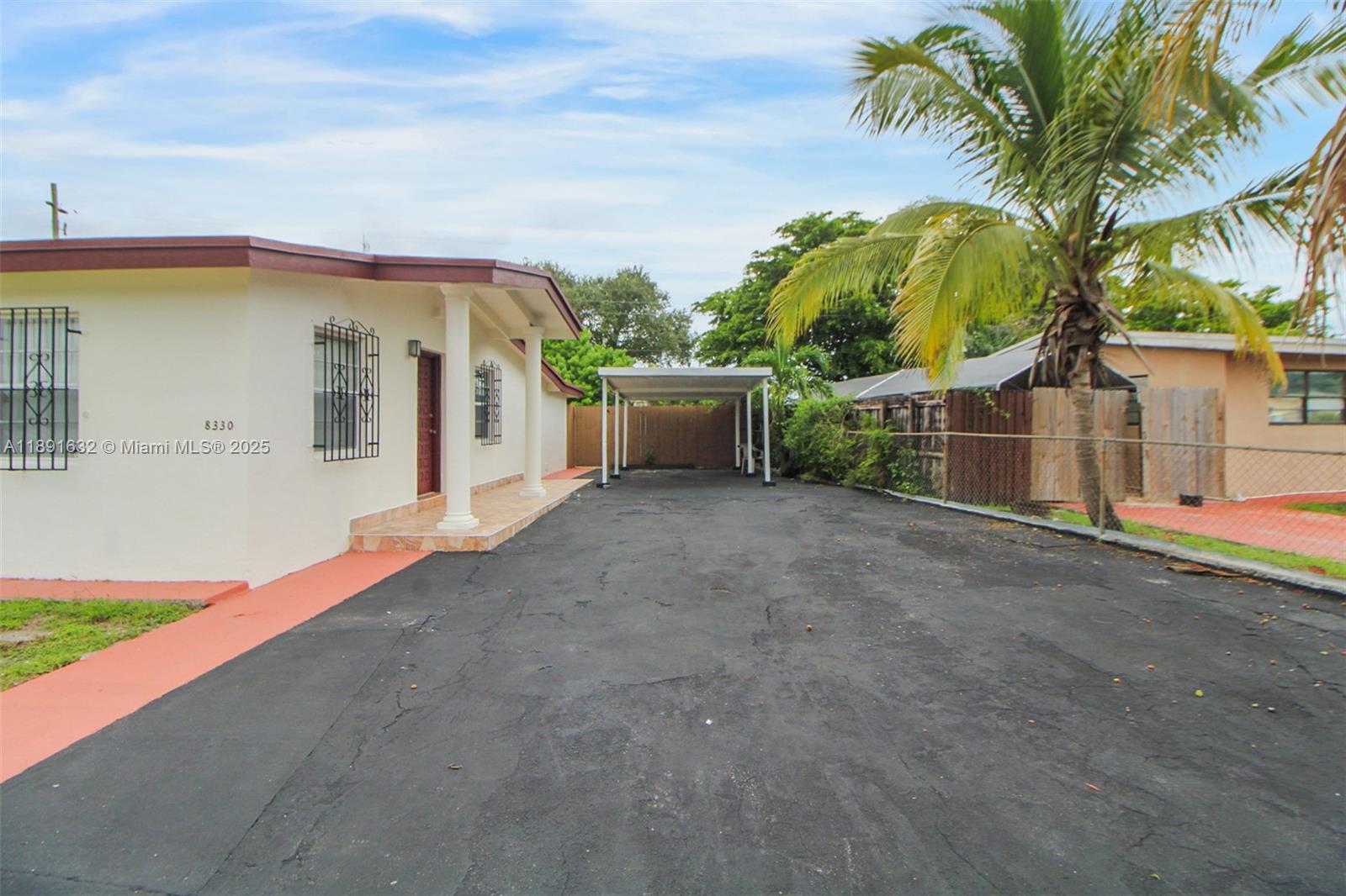 ANDERSON HEIGHTS - Residential