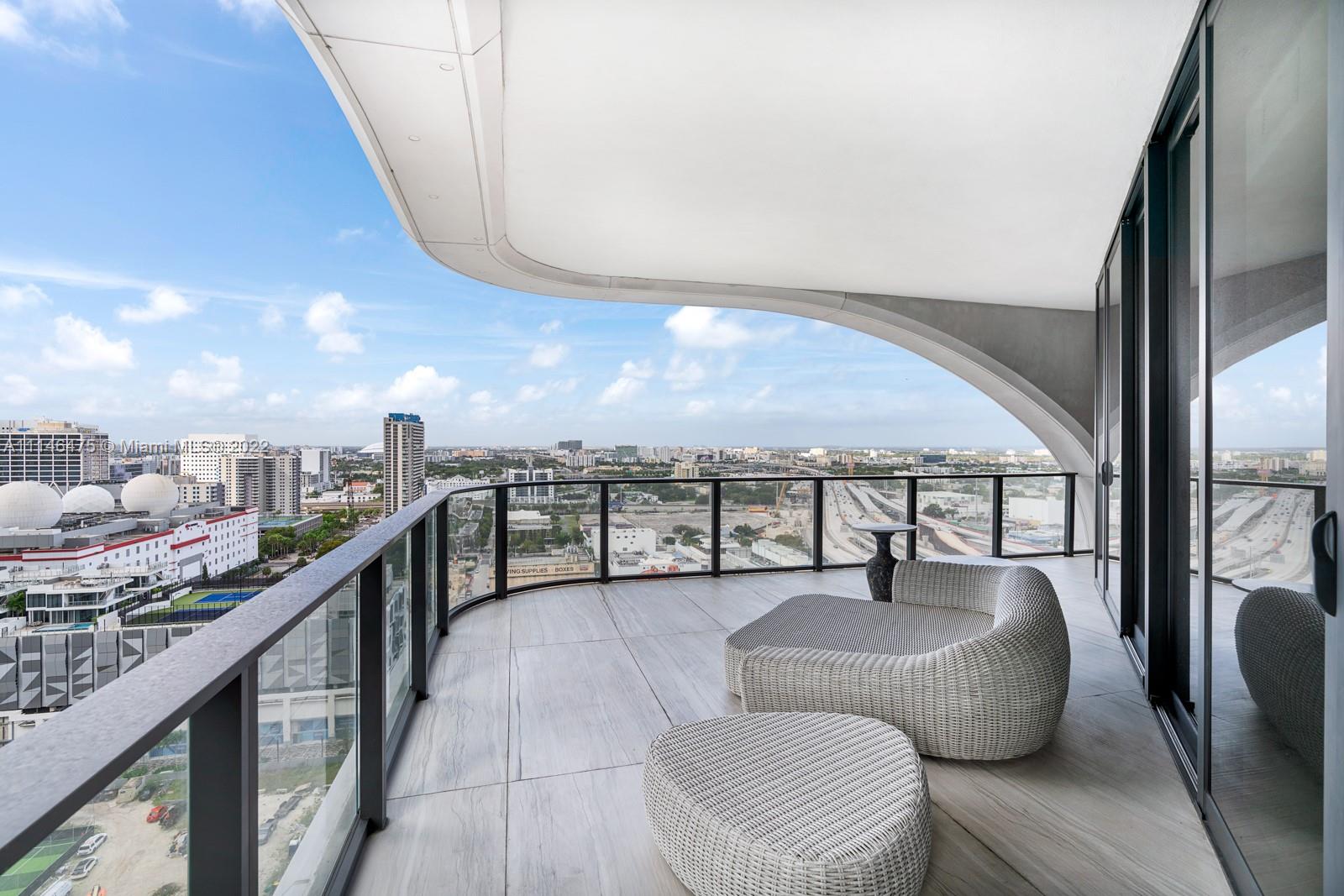 ONE THOUSAND MUSEUM CONDO - Residential