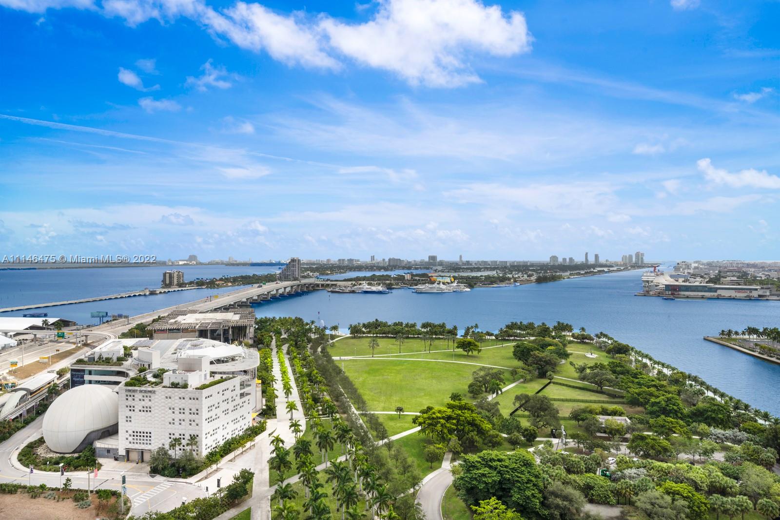 ONE THOUSAND MUSEUM CONDO - Residential