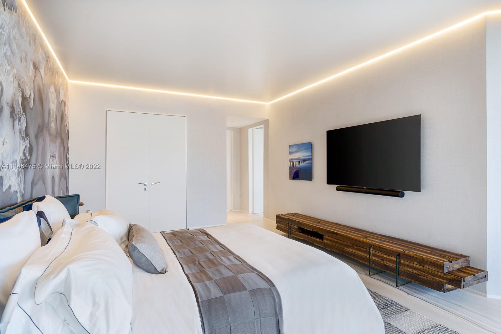 ONE THOUSAND MUSEUM CONDO - Residential