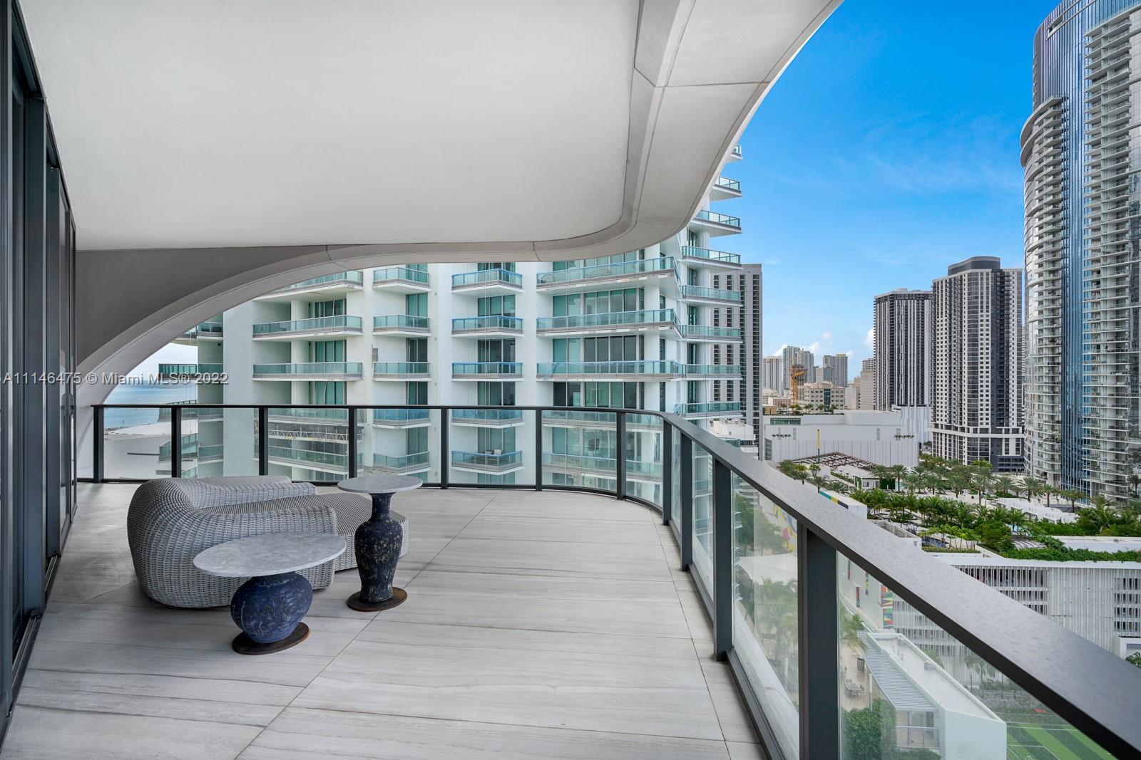 ONE THOUSAND MUSEUM CONDO - Residential