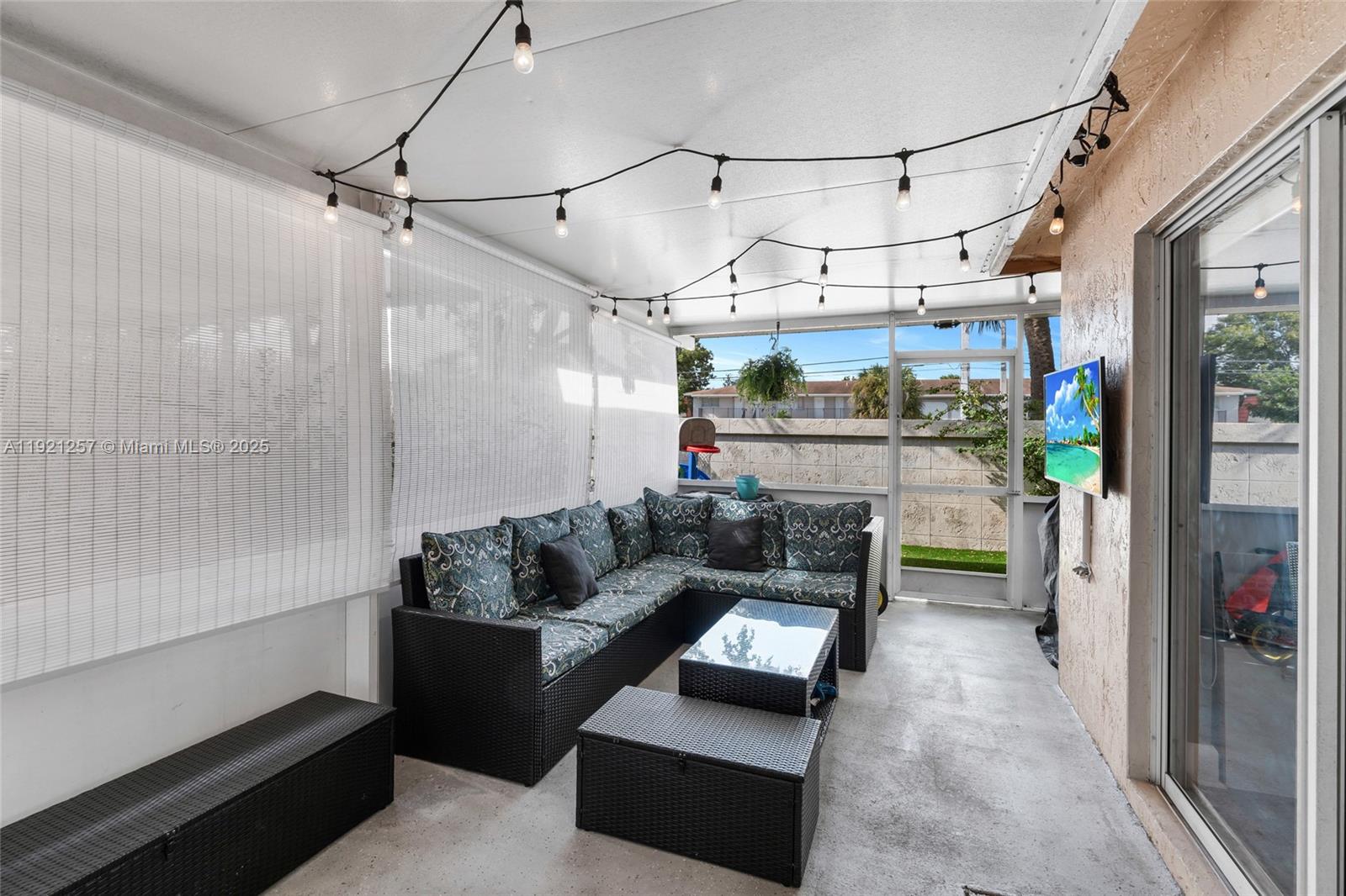 CRYSTAL VIEW TOWNHOMES PL - Residential Lease