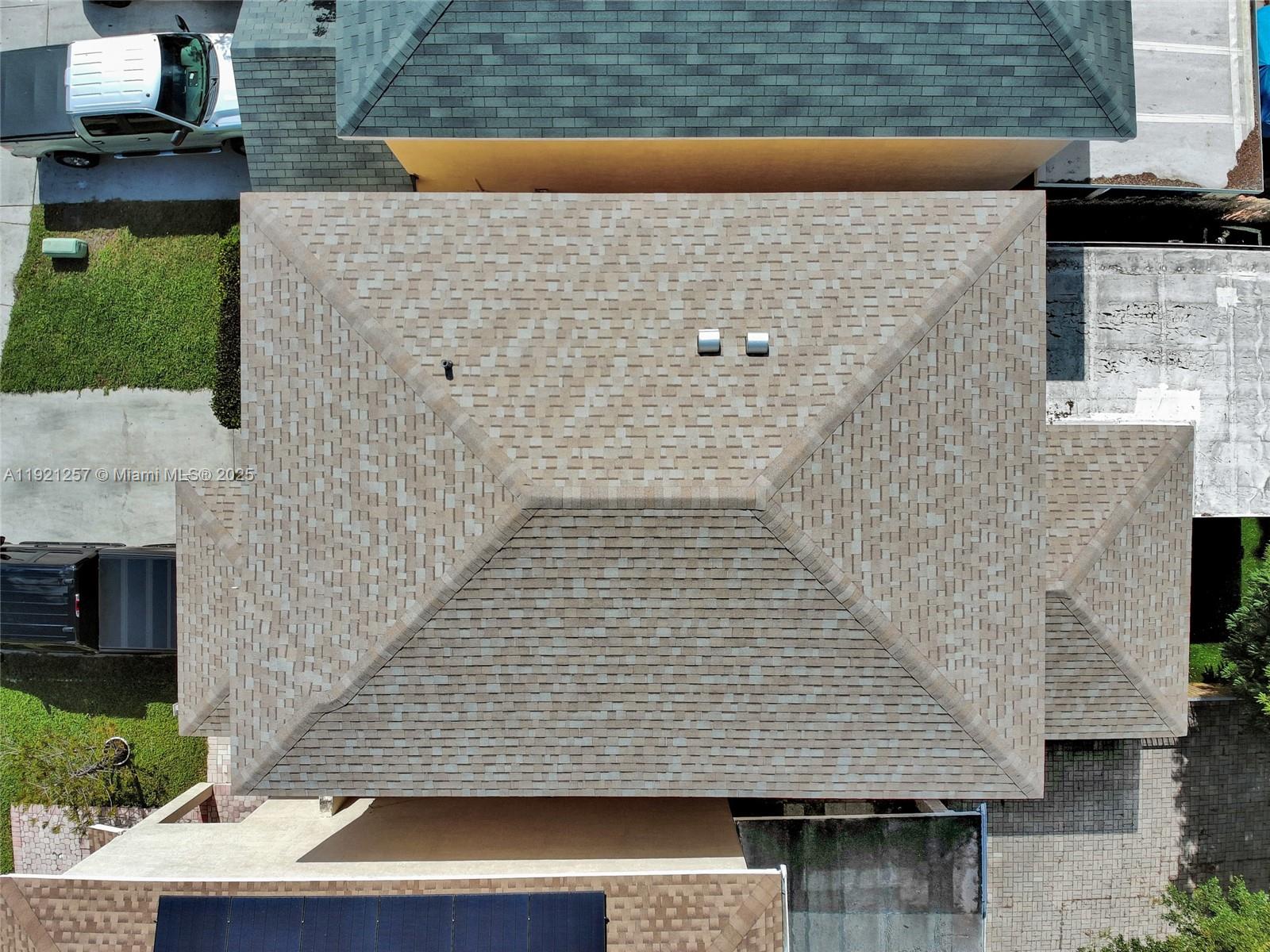 CRYSTAL VIEW TOWNHOMES PL - Residential Lease