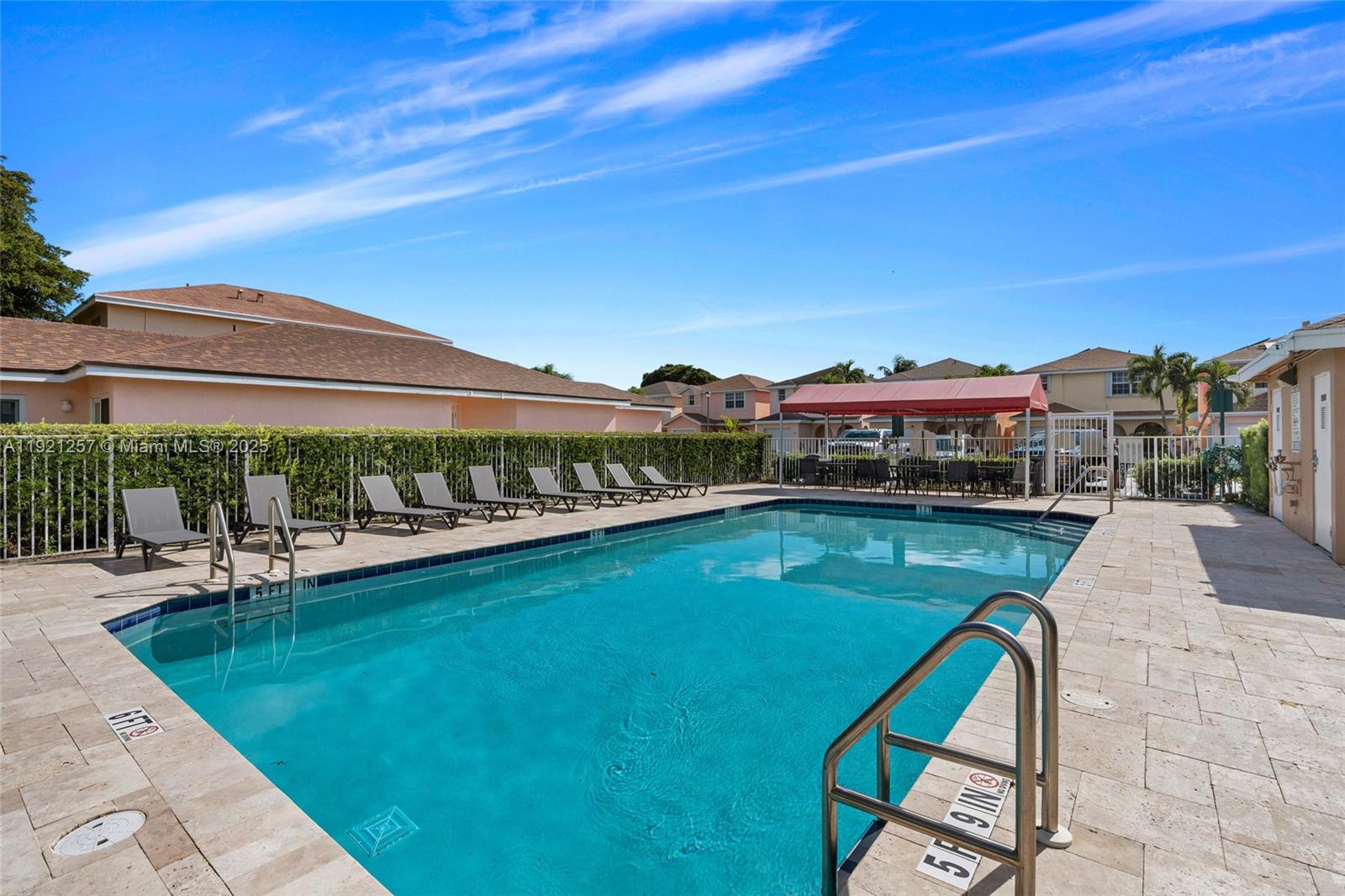 CRYSTAL VIEW TOWNHOMES PL - Residential Lease