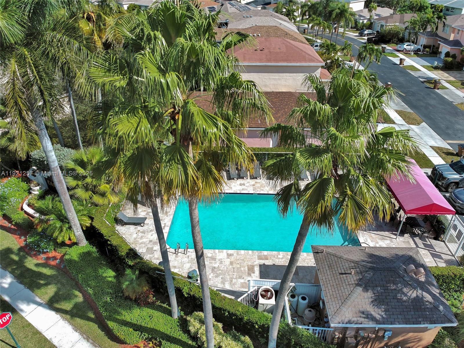 CRYSTAL VIEW TOWNHOMES PL - Residential Lease