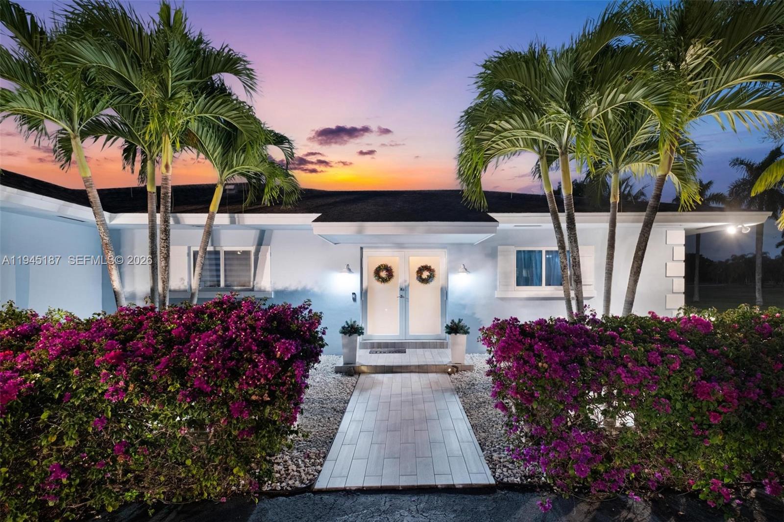 COUNTRY CLUB ESTS OF HOME - Residential