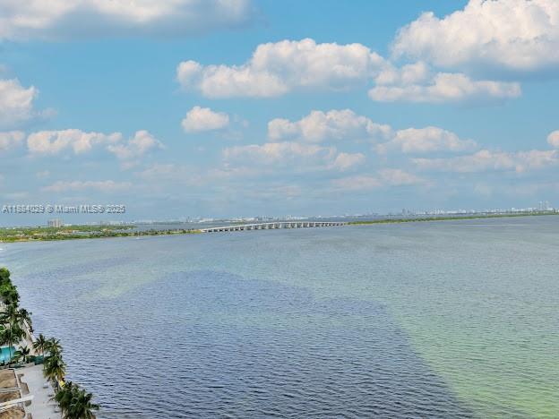 ARIA RESERVE MIAMI - Residential Lease