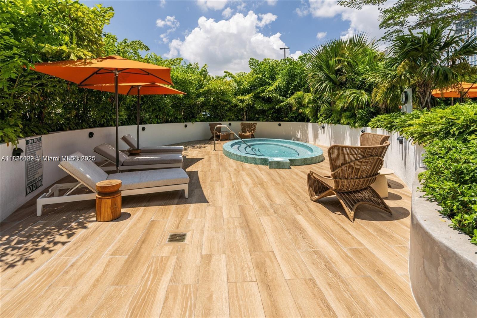 ARIA RESERVE MIAMI - Residential Lease