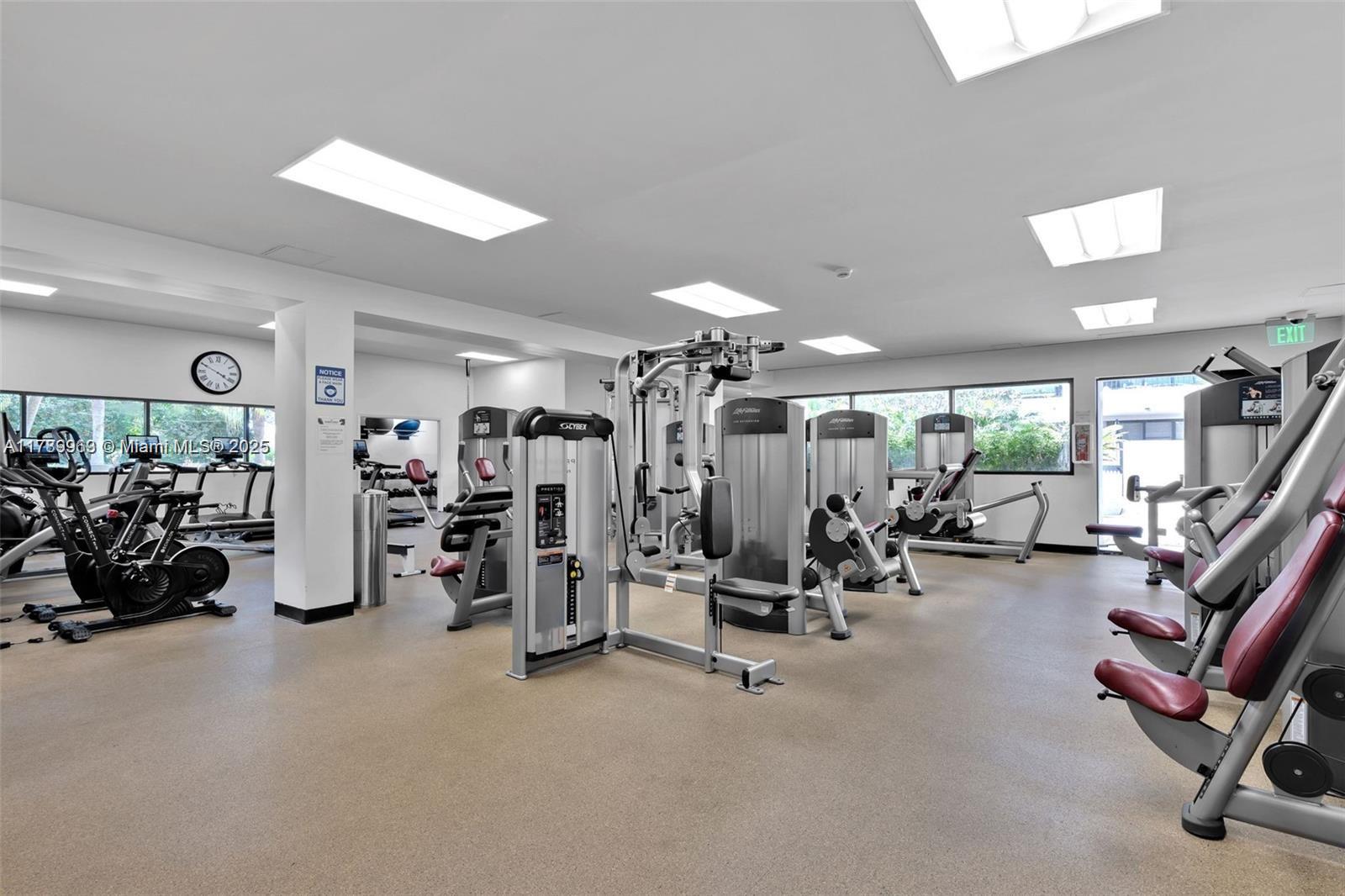 151 Crandon Blvd 138