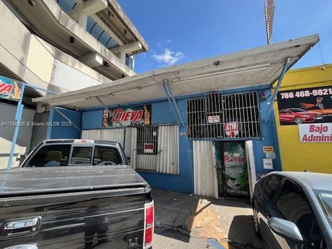1120 E 25th St Hialeah FL 33013