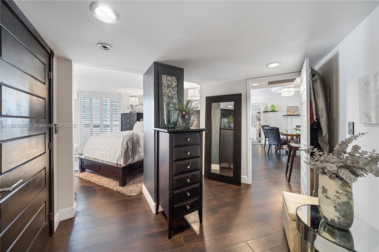 MYSTIC POINTE - Residential