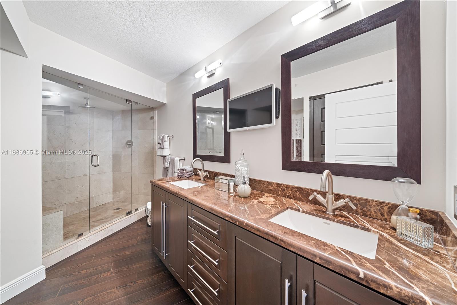 MYSTIC POINTE - Residential