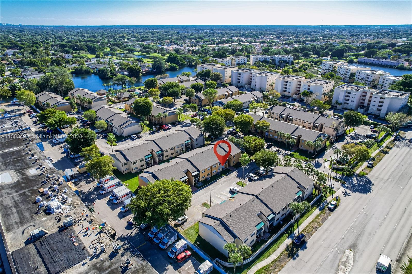 MAGNOLIA LANE CONDO - Residential