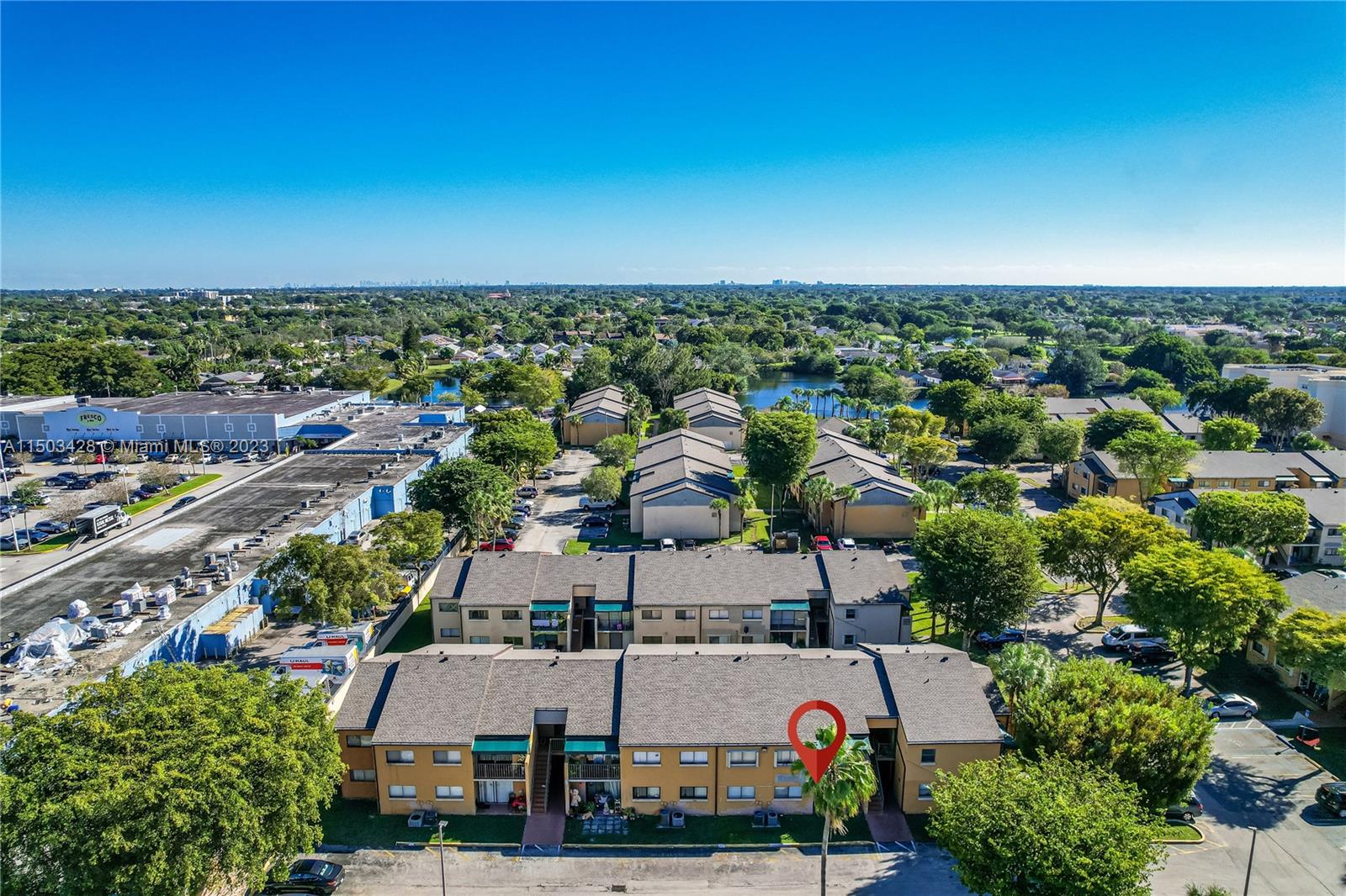 MAGNOLIA LANE CONDO - Residential