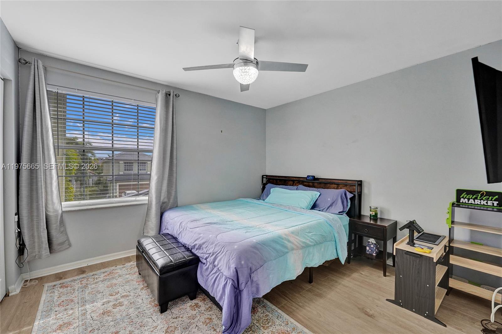 SILVER LAKES PHASE III - Residential Lease