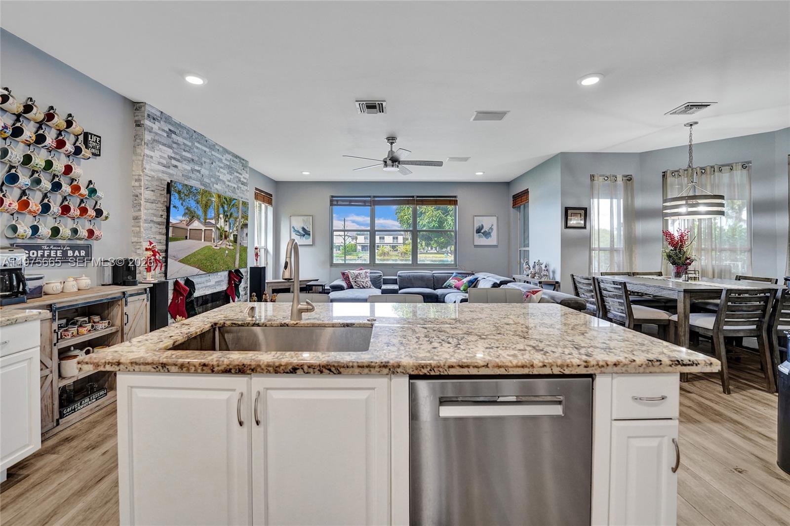 SILVER LAKES PHASE III - Residential Lease