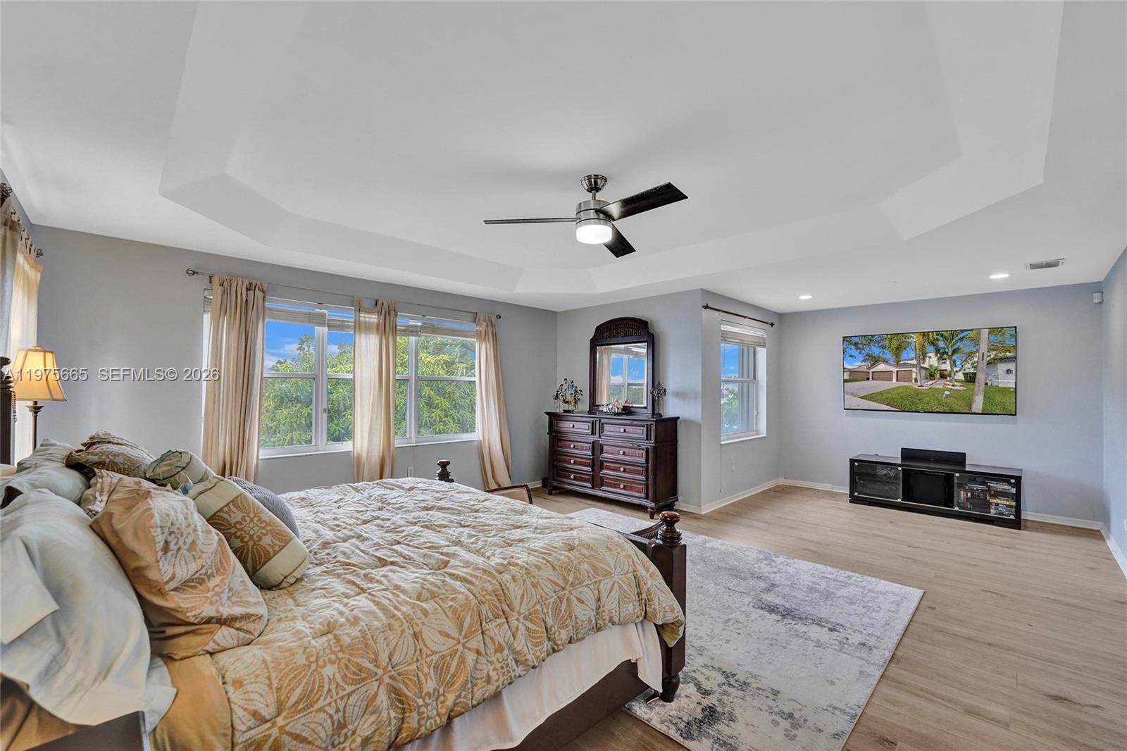 SILVER LAKES PHASE III - Residential Lease