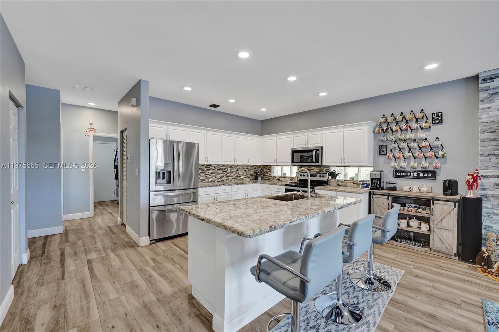 SILVER LAKES PHASE III - Residential Lease