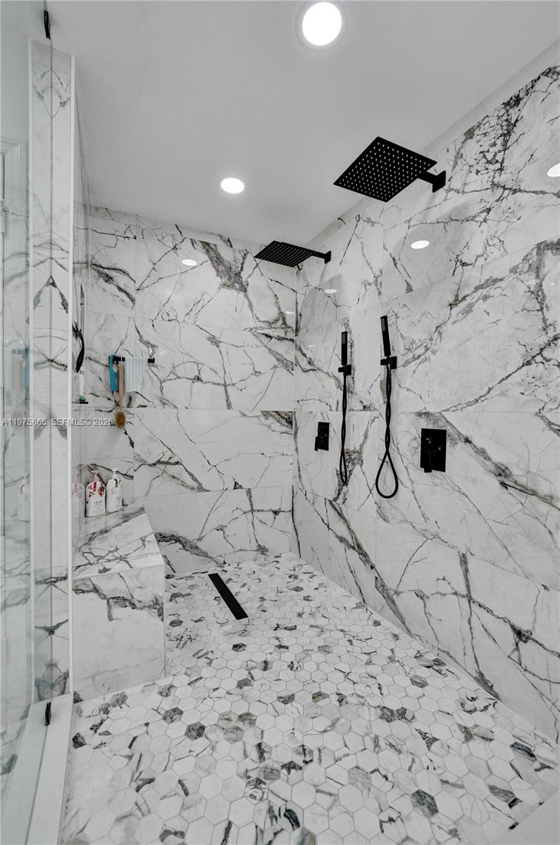 SILVER LAKES PHASE III - Residential Lease