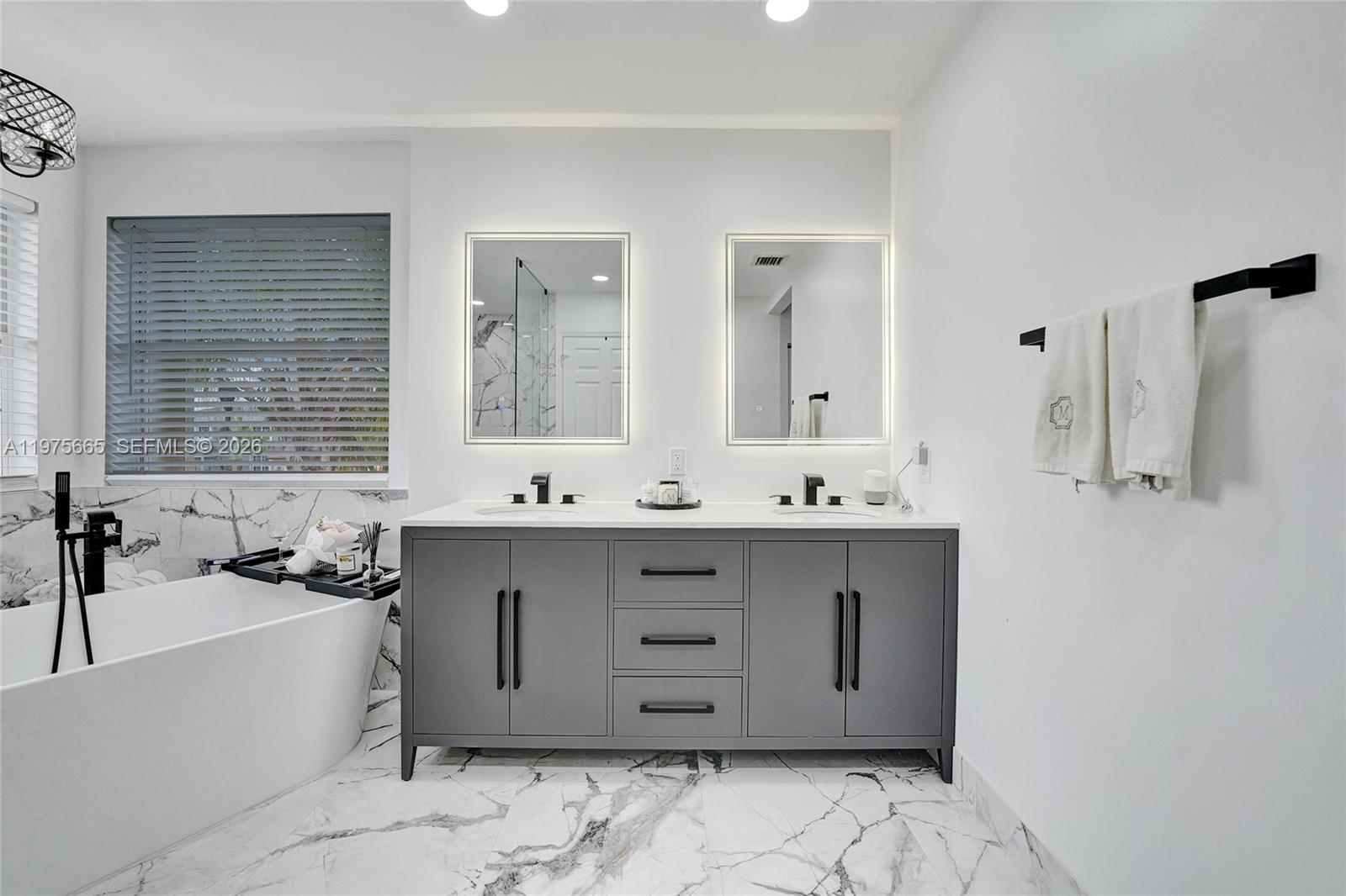 SILVER LAKES PHASE III - Residential Lease