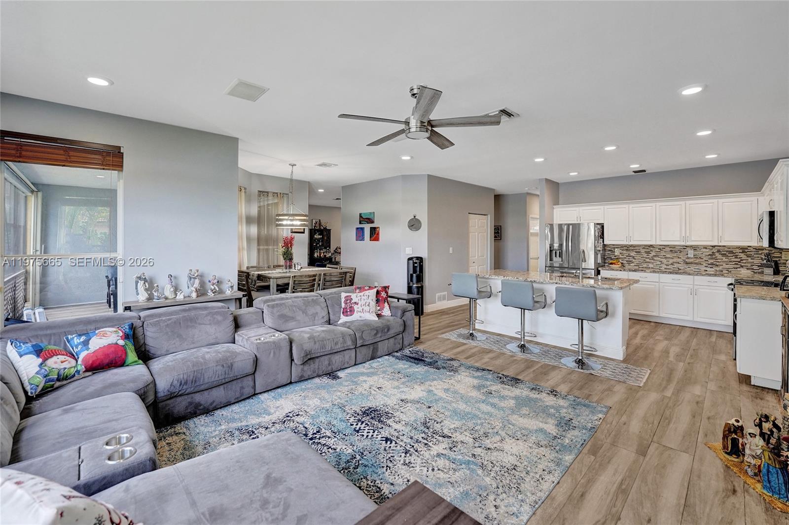 SILVER LAKES PHASE III - Residential Lease