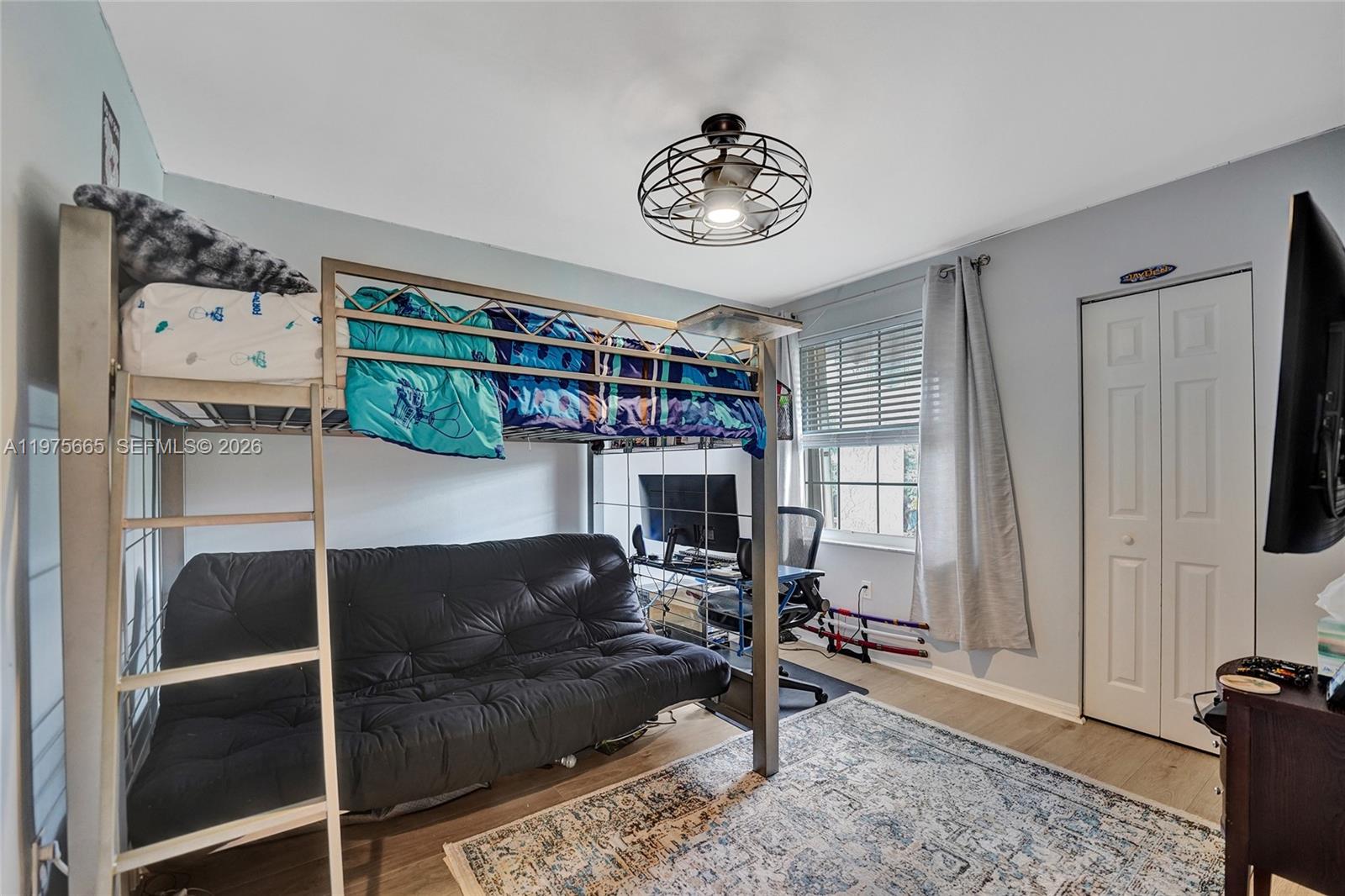 SILVER LAKES PHASE III - Residential Lease